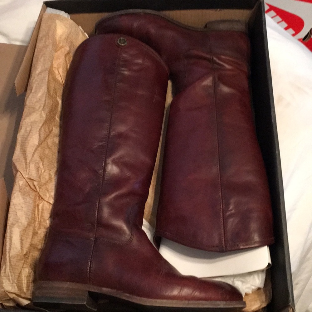 Frye Melissa ❤️ Button 2 tall boots
